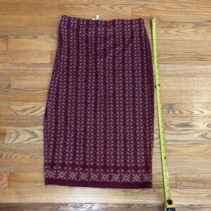 Mac studio size small stretch  pencil skirt